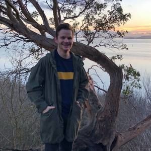 Meet your Posher, Tom